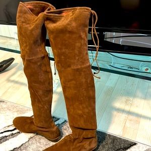 Beautiful brown suede over the knee boots